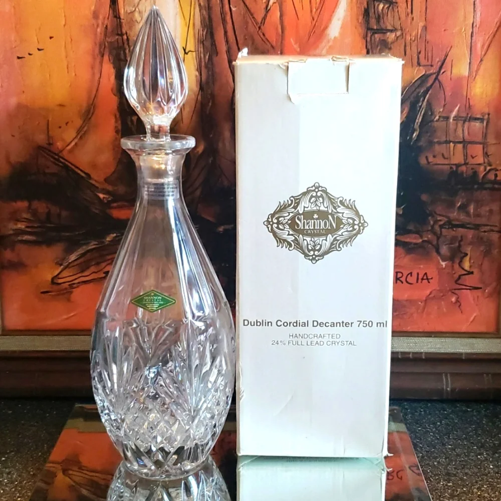 Vintage Shannon Crystal 24% full lead Crystal Cordial Decanter 750ml / 25oz